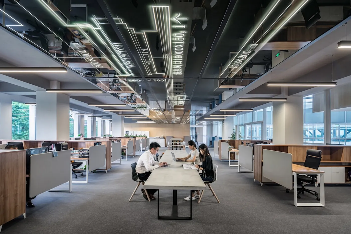 Elevating Office Spaces: Ace Office Furniture Houston’s Expertise in Open Hybrid Workstations